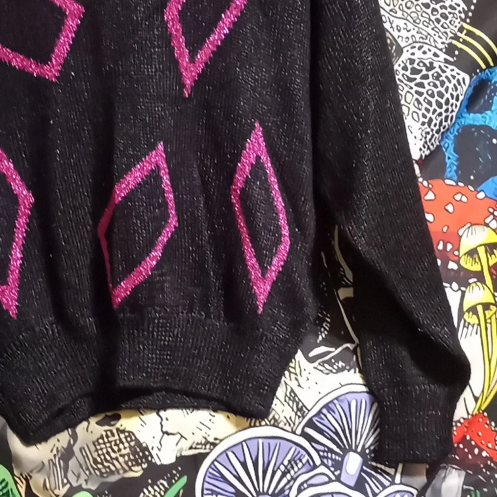 V-neck Sweater - Picture 3 of 5